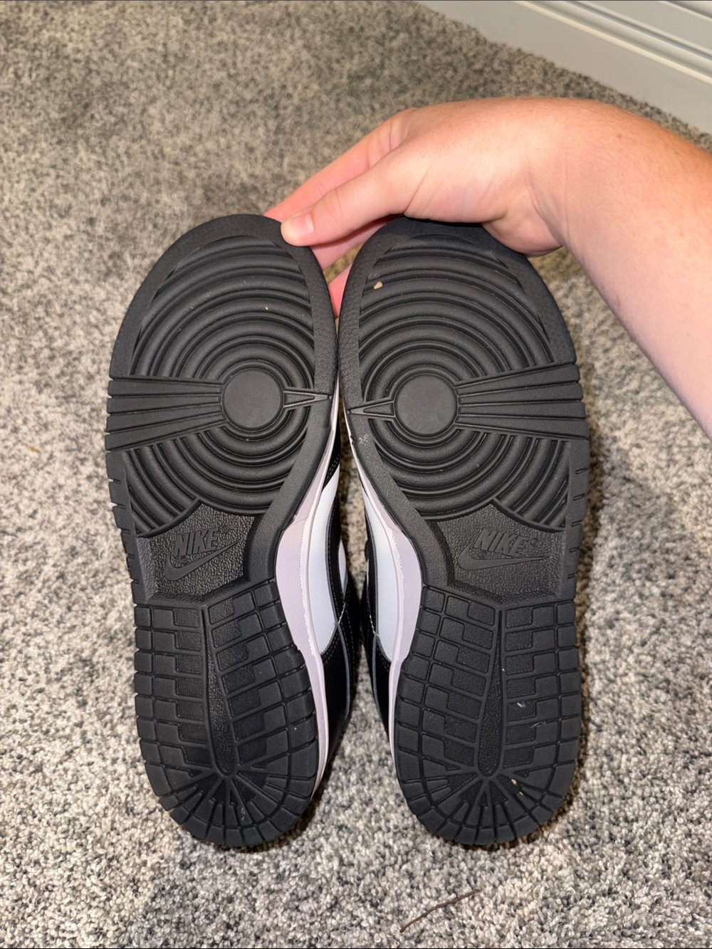 Nike Black and White Low-Top Dunks - Picture 9 of 9